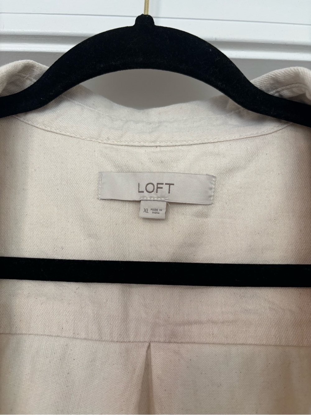 LOFT Light Beige Button Down Shirt | Size XL - Picture 2 of 7